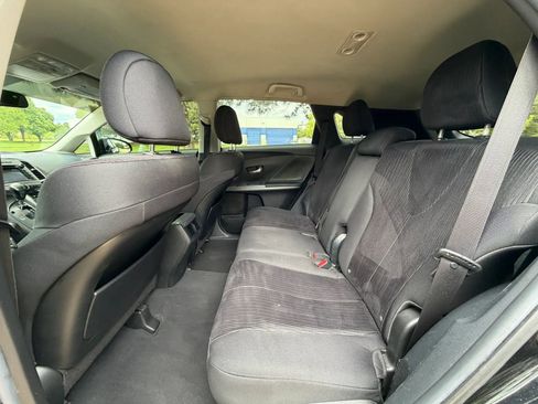 Used 2013 Toyota Venza LE AWD/4WD image 17