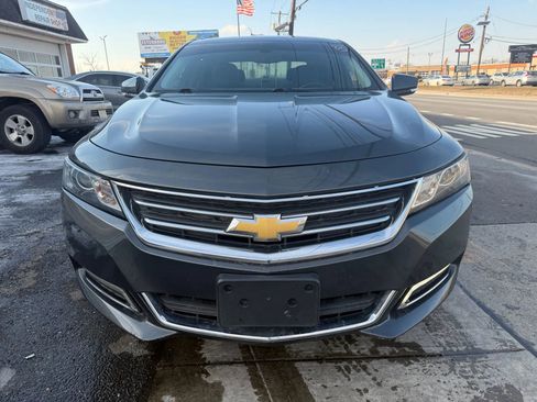 Used 2019 Chevrolet Impala LT image 2
