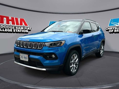 Used 2025 Jeep Compass Limited AWD/4WD image 1
