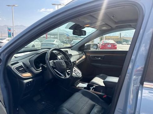 Used 2021 Honda CR-V Touring image 11