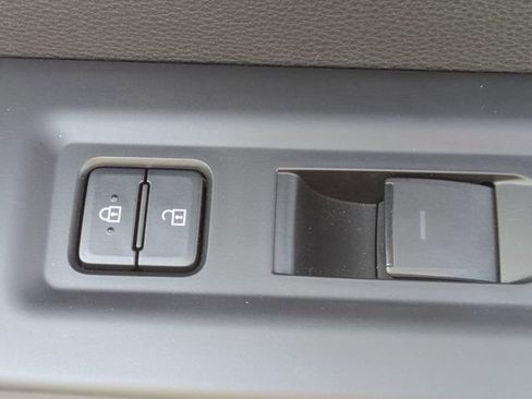 Used 2023 Toyota Tundra SR5 image 31