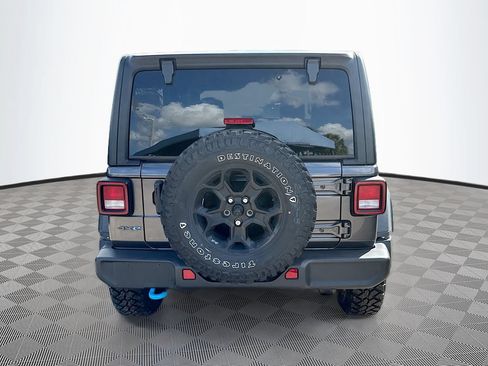 Used 2023 Jeep Wrangler Unlimited w/ Convenience Group AWD/4WD image 7