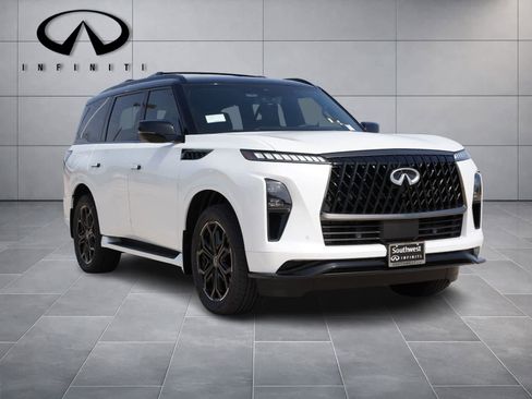 New 2026 INFINITI QX80 4WD image 3