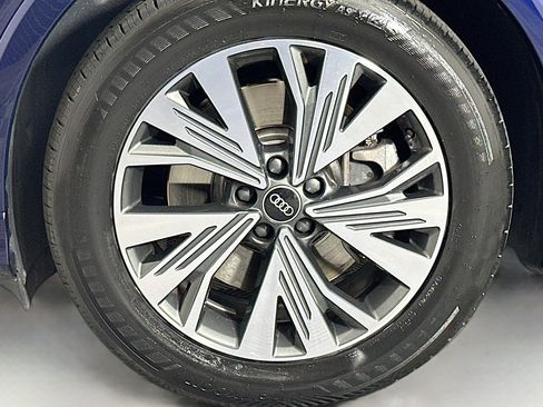 Used 2023 Audi Q4 e-tron Premium Plus RWD image 11