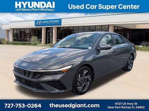 Certified 2024 Hyundai Elantra SEL w/ Convenience Package FWD image 1