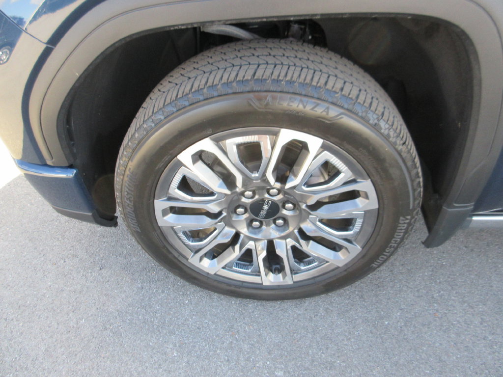 Used 2023 GMC Sierra 1500 Denali Ultimate AWD/4WD image 16