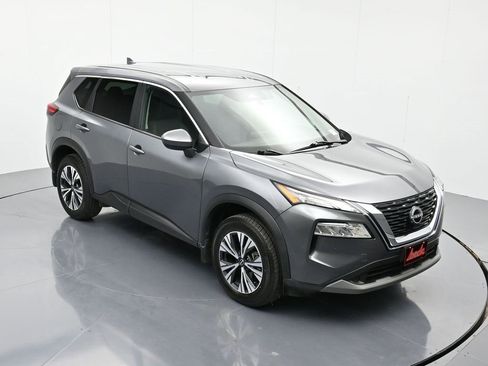 Used 2023 Nissan Rogue SV image 38