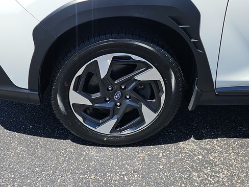 Used 2024 Subaru Crosstrek 2.5i Limited AWD/4WD image 26