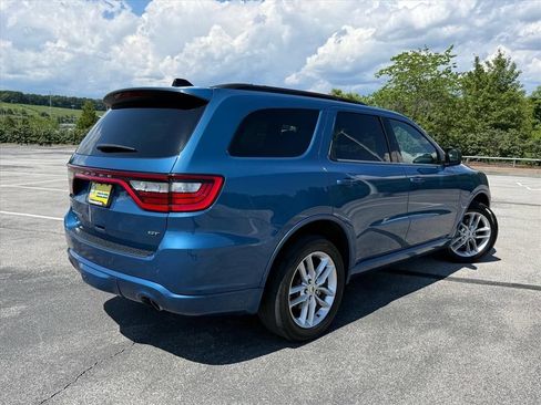 Used 2024 Dodge Durango GT AWD/4WD image 6