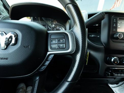 Used 2019 RAM 5500 Tradesman RWD image 24