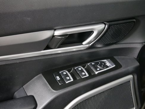 Used 2022 Kia Telluride S AWD/4WD image 22