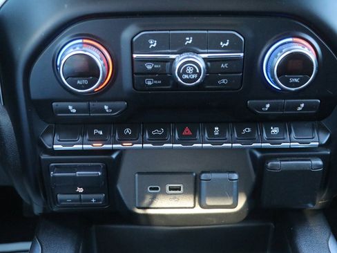 Used 2020 Chevrolet Silverado 1500 RST w/ Rally Edition image 22