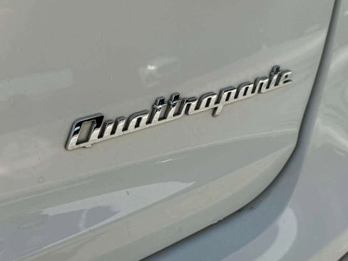 Used 2022 Maserati Quattroporte Modena Q4 image 18