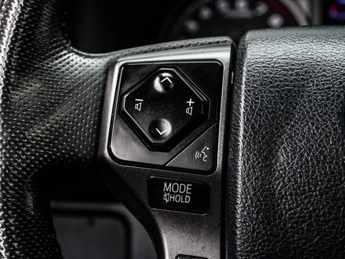 Used 2023 Toyota Tacoma TRD Pro AWD/4WD image 31