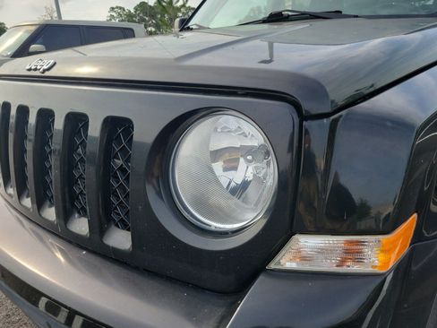 Used 2016 Jeep Patriot Sport w/ Power Value Group FWD image 5