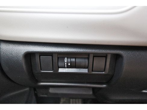Used 2025 Subaru Forester AWD/4WD image 19
