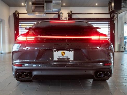 New 2025 Porsche Panamera 4 AWD/4WD image 9