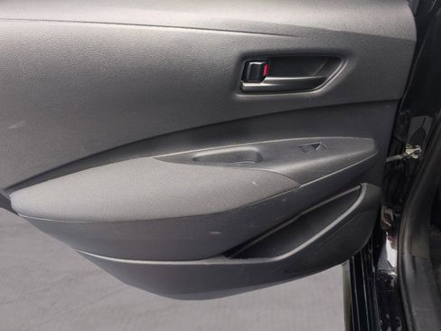 Used 2024 Toyota Corolla LE image 31