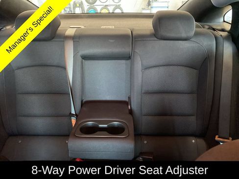 Used 2024 Chevrolet Malibu LT FWD image 13