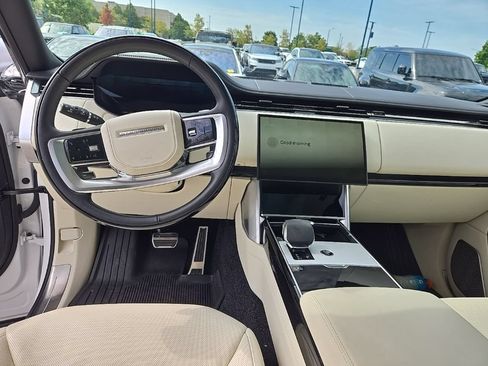 Certified 2024 Land Rover Range Rover Autobiography AWD/4WD image 15