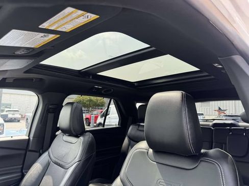Certified 2023 Ford Explorer ST w/ Equipment Group 401A AWD/4WD image 18