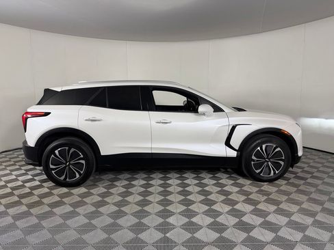 Used 2024 Chevrolet Blazer EV LT AWD/4WD image 5