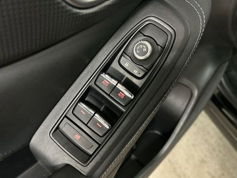 Used 2019 Subaru Forester Limited image 16