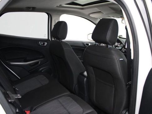 Used 2019 Ford EcoSport SE w/ SE Convenience Package image 28