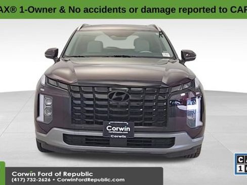 Used 2024 Hyundai Palisade Limited image 2