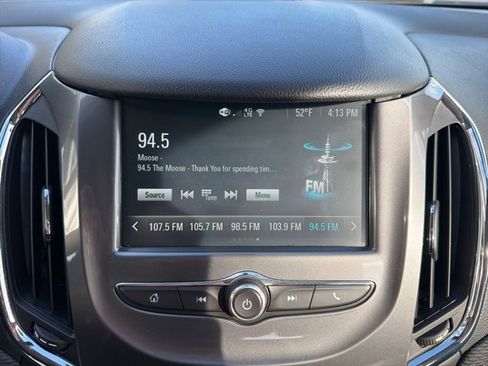 Used 2018 Chevrolet Cruze LT image 29