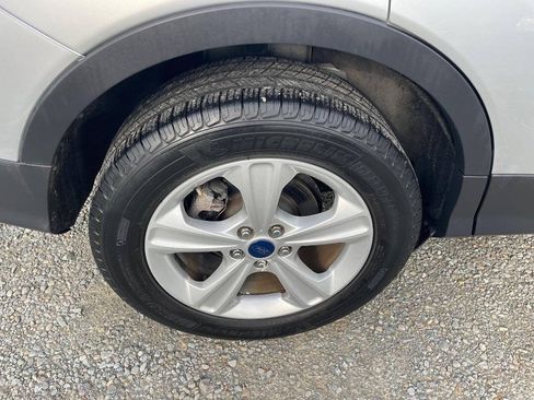 Used 2014 Ford Escape SE w/ Equipment Group 201A FWD image 30