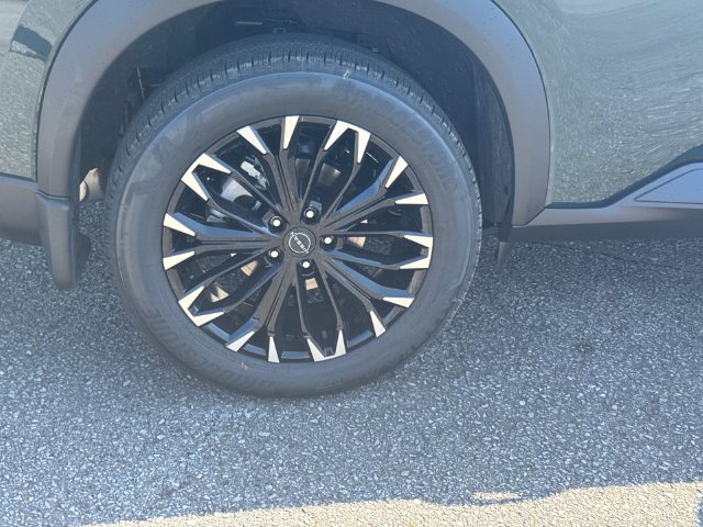 New 2026 Nissan Rogue Dark Armor AWD/4WD image 11