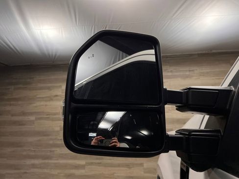 Used 2022 Ford F250 Lariat w/ Lariat Ultimate Package image 32