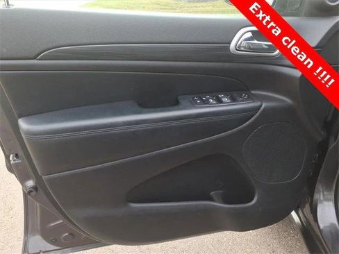 Certified 2020 Jeep Grand Cherokee Laredo image 8