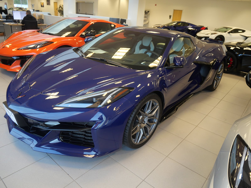 Used 2025 Chevrolet Corvette Z06 w/ Battery Protection Package RWD image 2