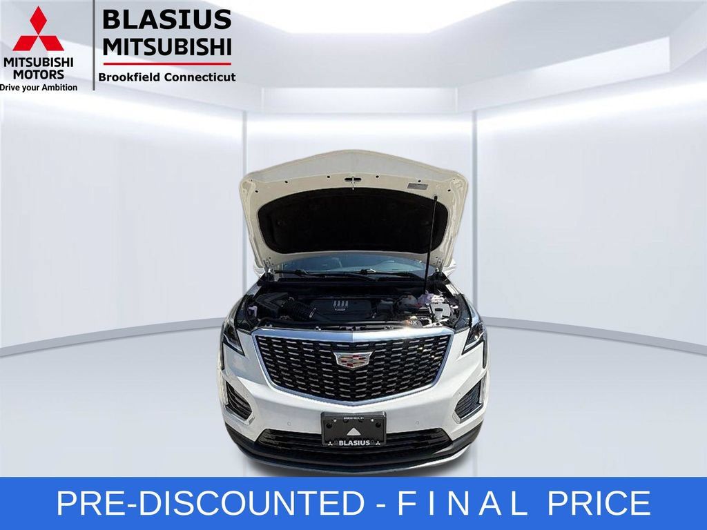 Used 2025 Cadillac XT5 Premium Luxury AWD/4WD image 68