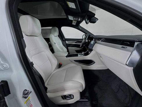 New 2026 Jaguar F-PACE R-Dynamic S image 28