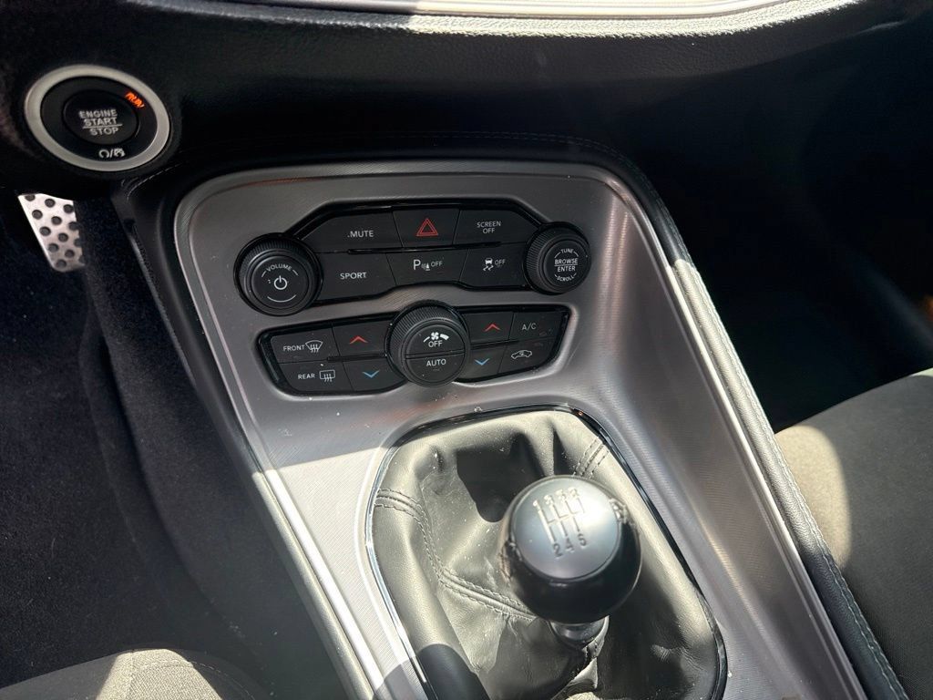 Certified 2023 Dodge Challenger R/T RWD image 29