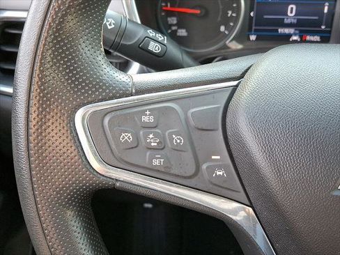 Used 2020 Chevrolet Equinox LT FWD image 9