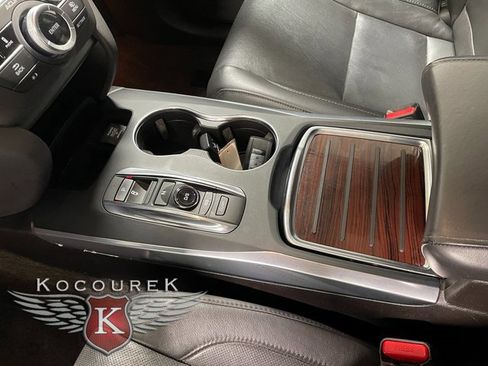 Used 2016 Acura MDX SH-AWD image 17