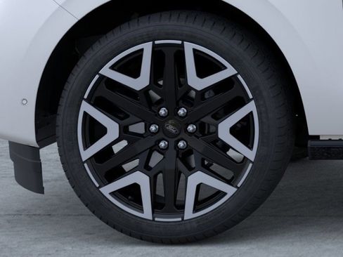 New 2026 Ford Expedition Platinum w/ Platinum Ultimate Package AWD/4WD image 19