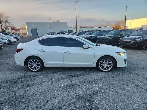 Used 2022 Acura ILX image 2