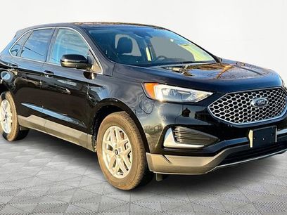 Used 2023 Ford Edge SEL