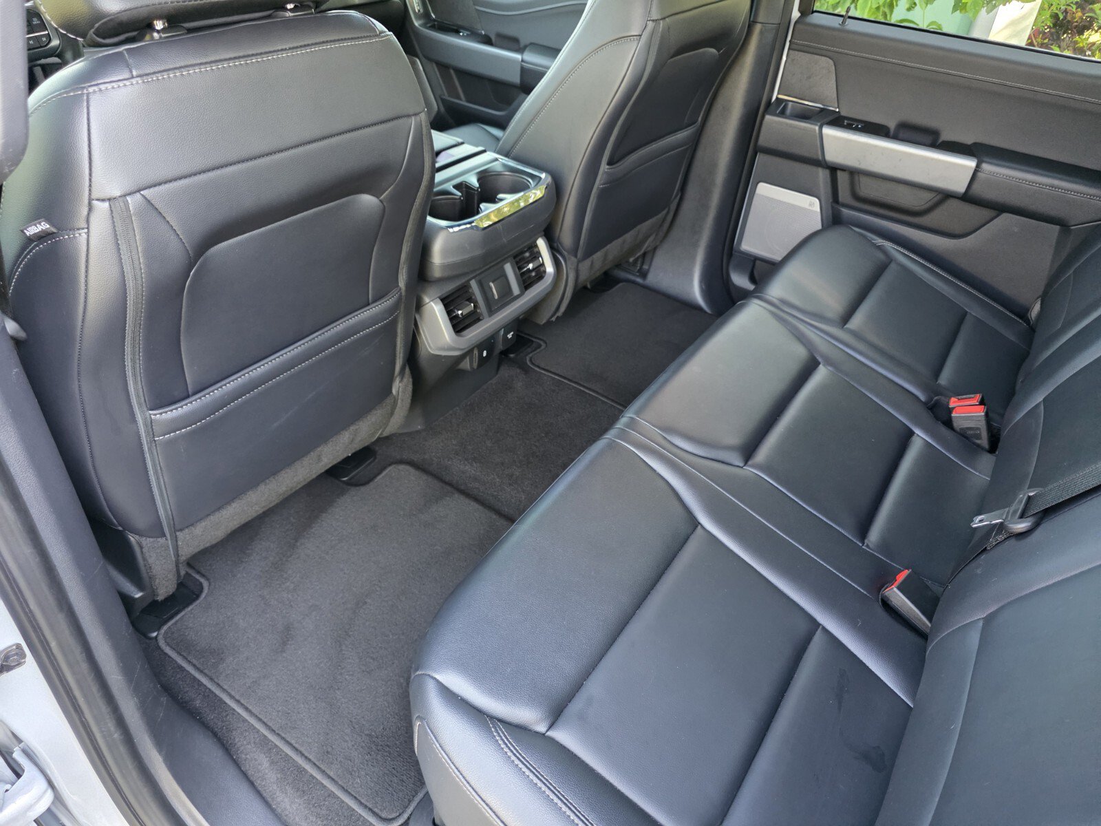 Used 2025 Ford F150 XLT w/ Equipment Group 303A High AWD/4WD image 14