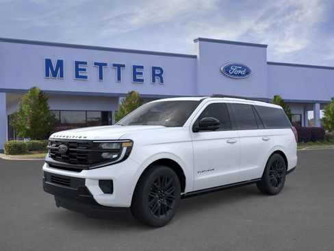 New 2026 Ford Expedition Platinum w/ Stealth Appearance Package image 2