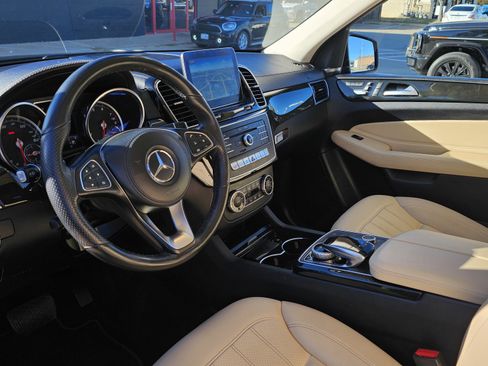 Used 2019 Mercedes-Benz GLS 450 4MATIC w/ Premium 1 Package image 25