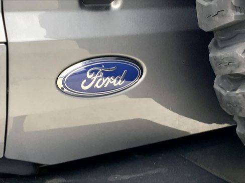 Used 2022 Ford Bronco Wildtrak image 10