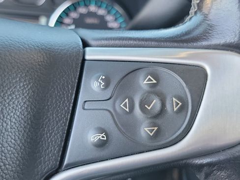 Used 2018 GMC Sierra 1500 SLE w/ SLE Value Package image 6