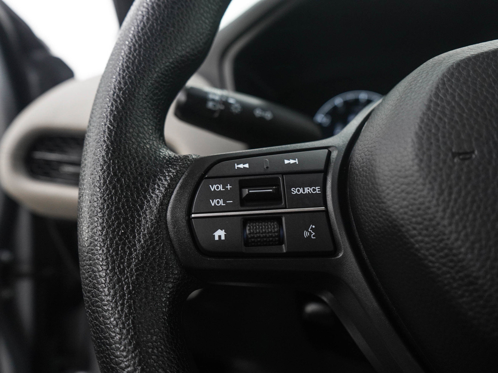 Used 2024 Honda HR-V LX image 24