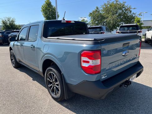 Used 2022 Ford Maverick Lariat w/ Lariat Luxury Package FWD image 5
